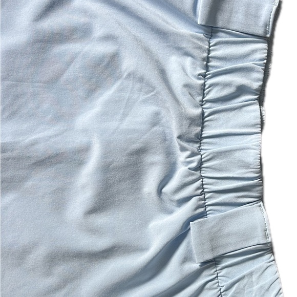 IZOD Golf skort Small - Picture 2 of 6